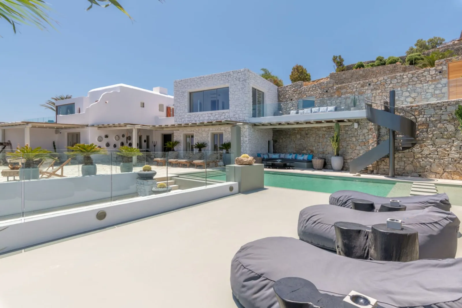 6 Bedrooms | Thalia | Agios Lazaros