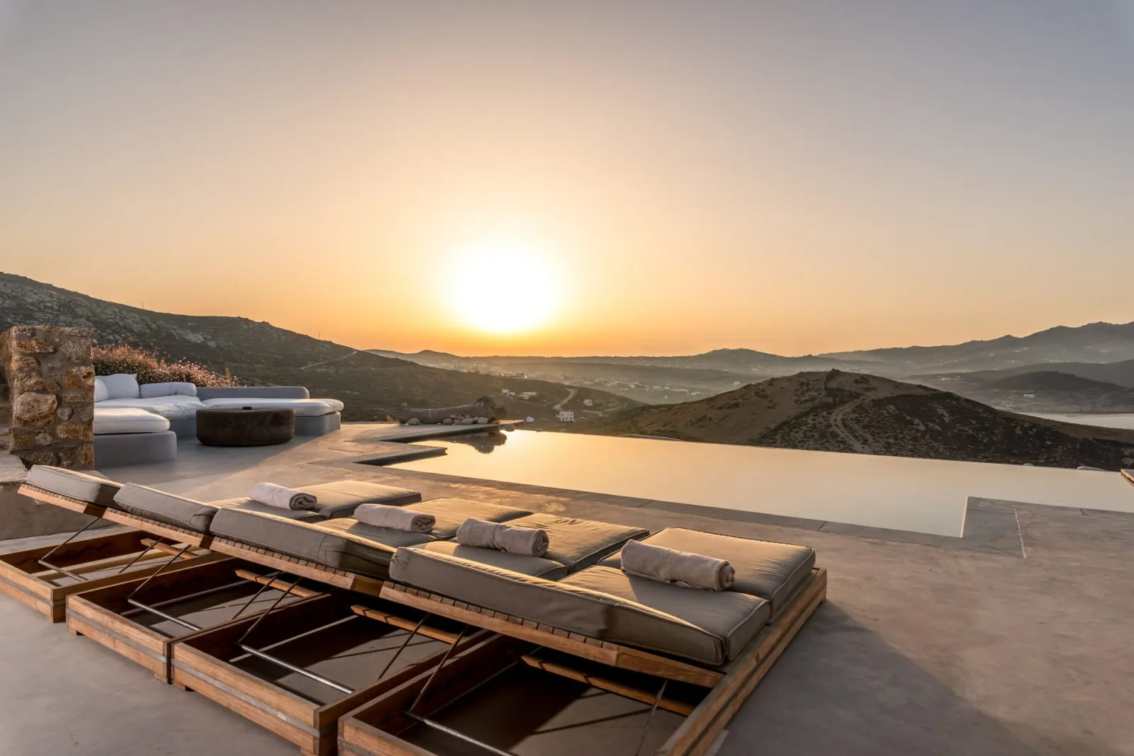 7 Bedrooms | Galini | Ftelia