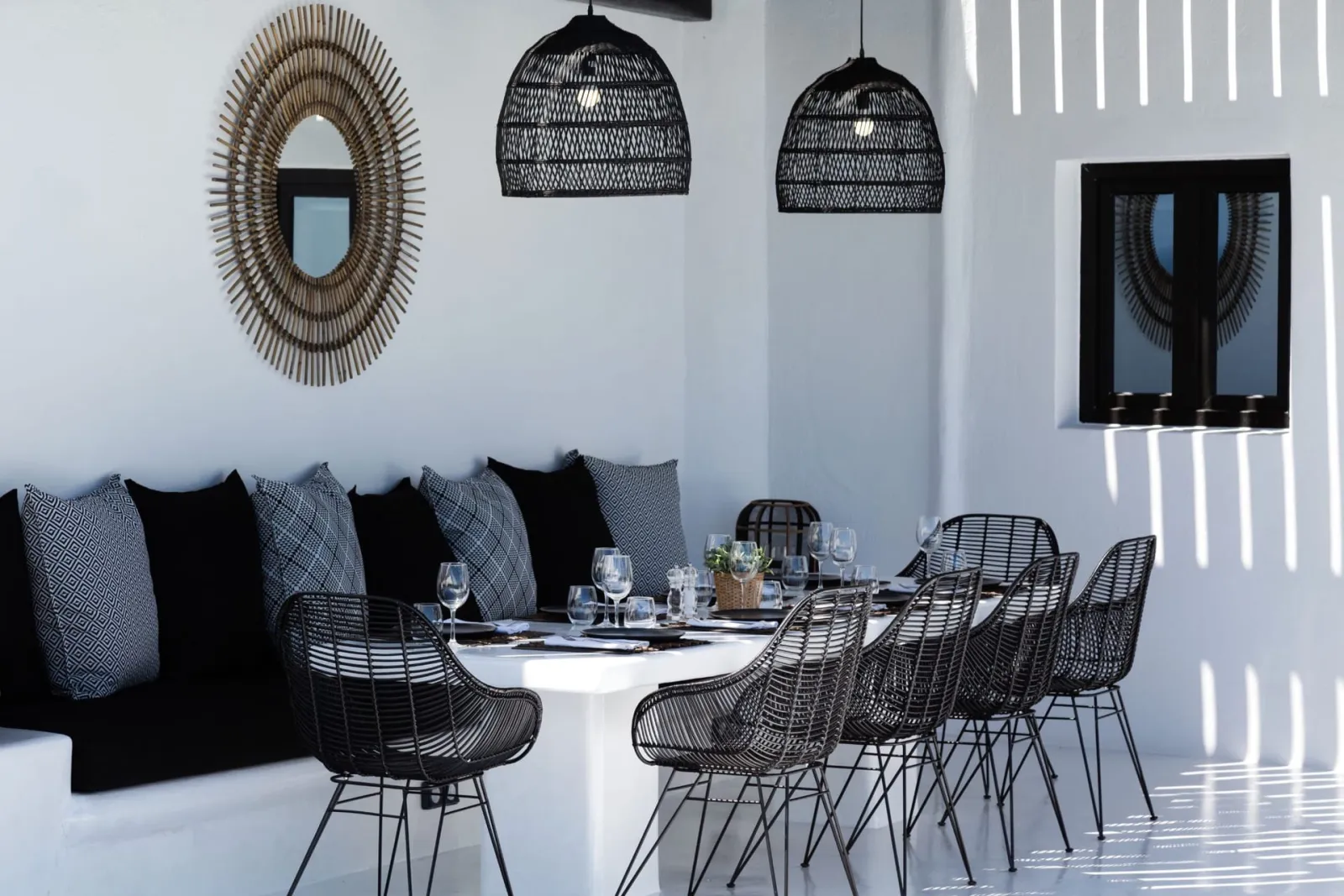 5 Bedroom | Andromeda | Psarou