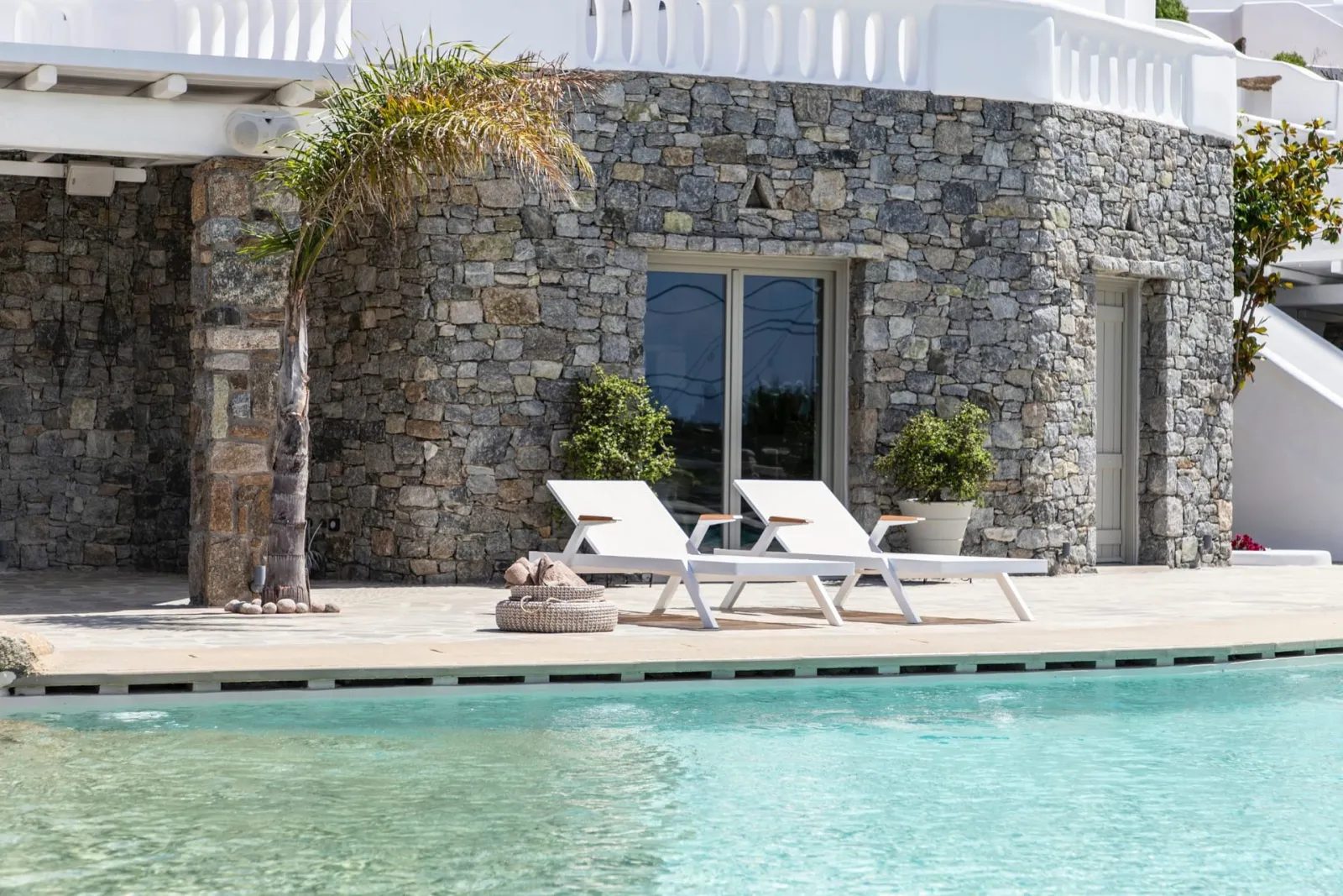 8 Bedrooms I Keros I Kounoupas
