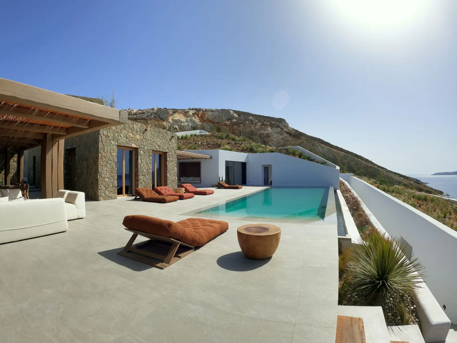6 Bedrooms I Theogony I Agios Ioannis