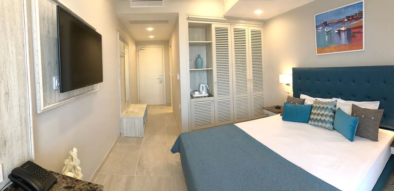 Classic Double Landscape View