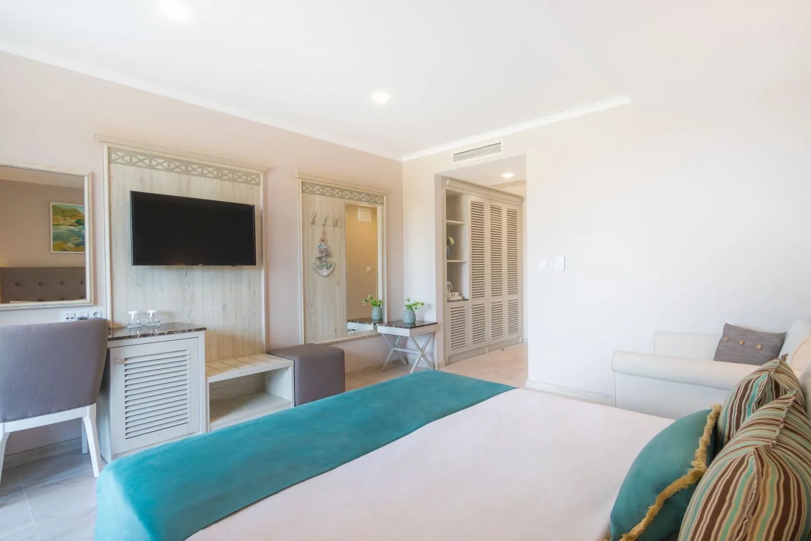 Executive Double Side Sea View