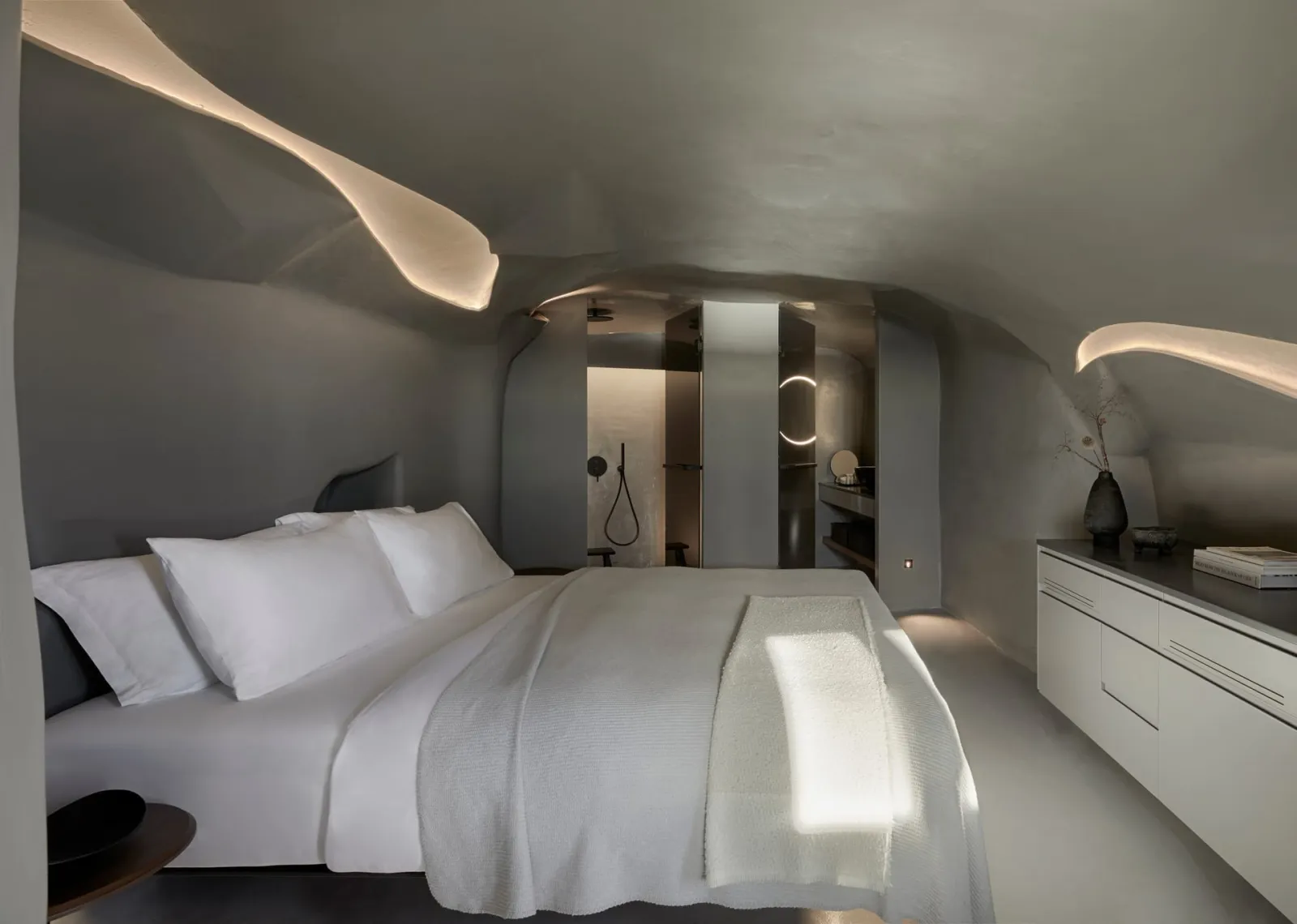 Junior Suite Sunset View with Heated Cave Pool