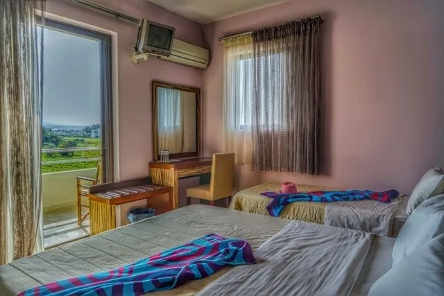 Standard Triple Room Garden View