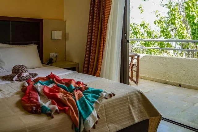 Standard Double Room Partial Sea View