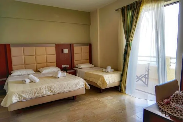 Standard Triple Room Partial Sea View