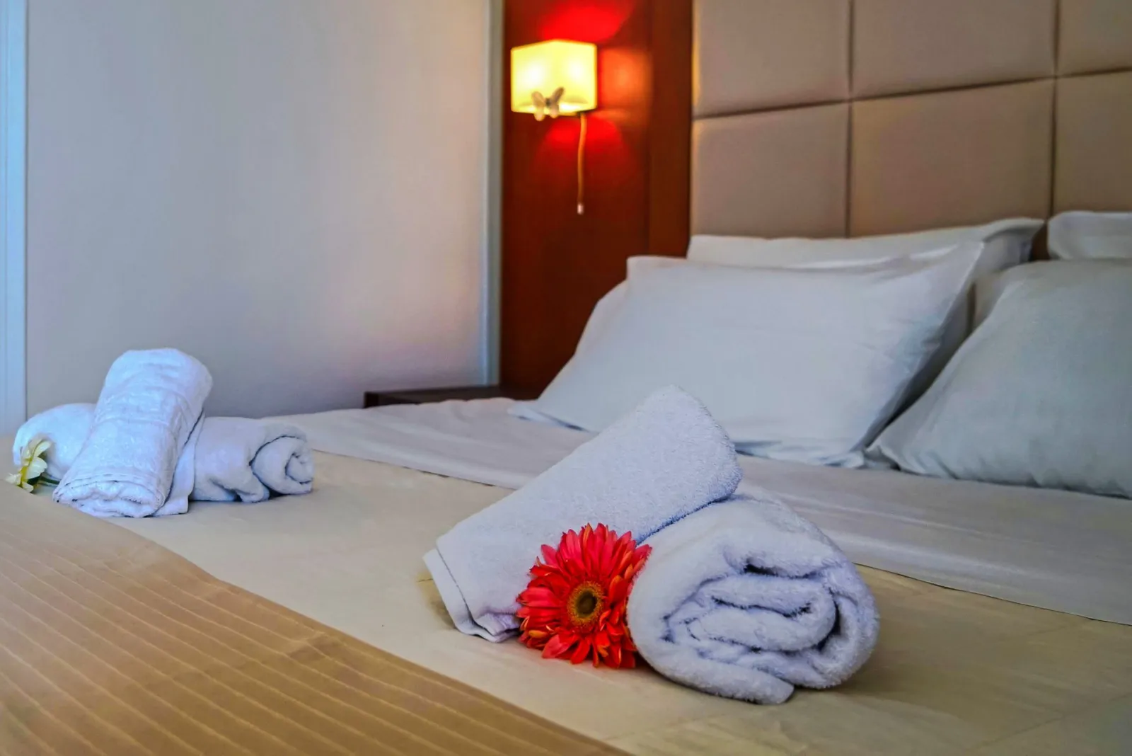 Standard Triple Room Partial Sea View