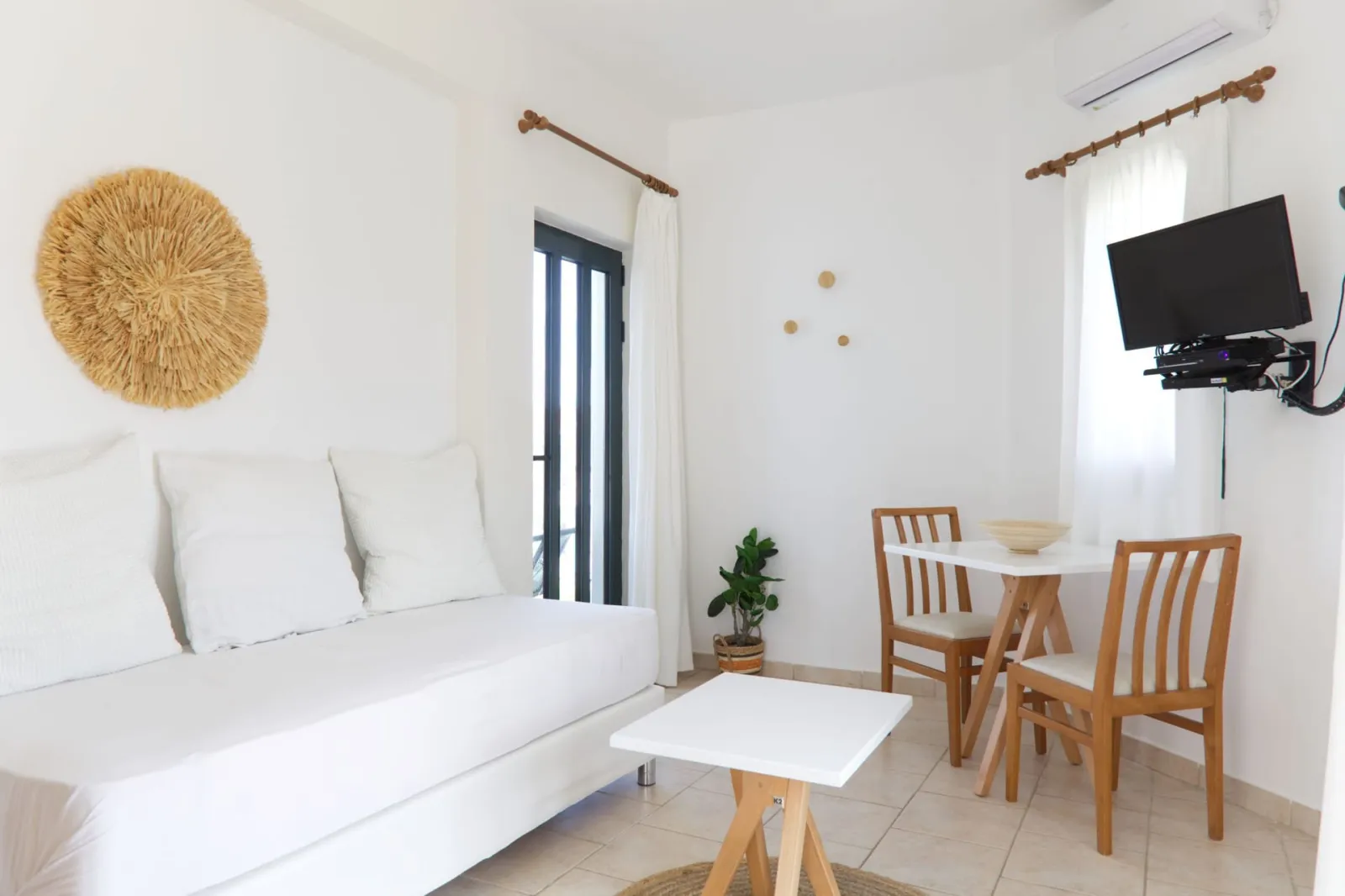 Apartment with Balcony