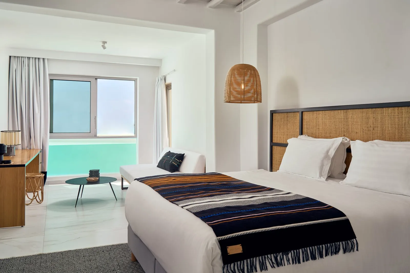 Sanctuary 2-Room Sea View Suite with 2 Swim-up Pools