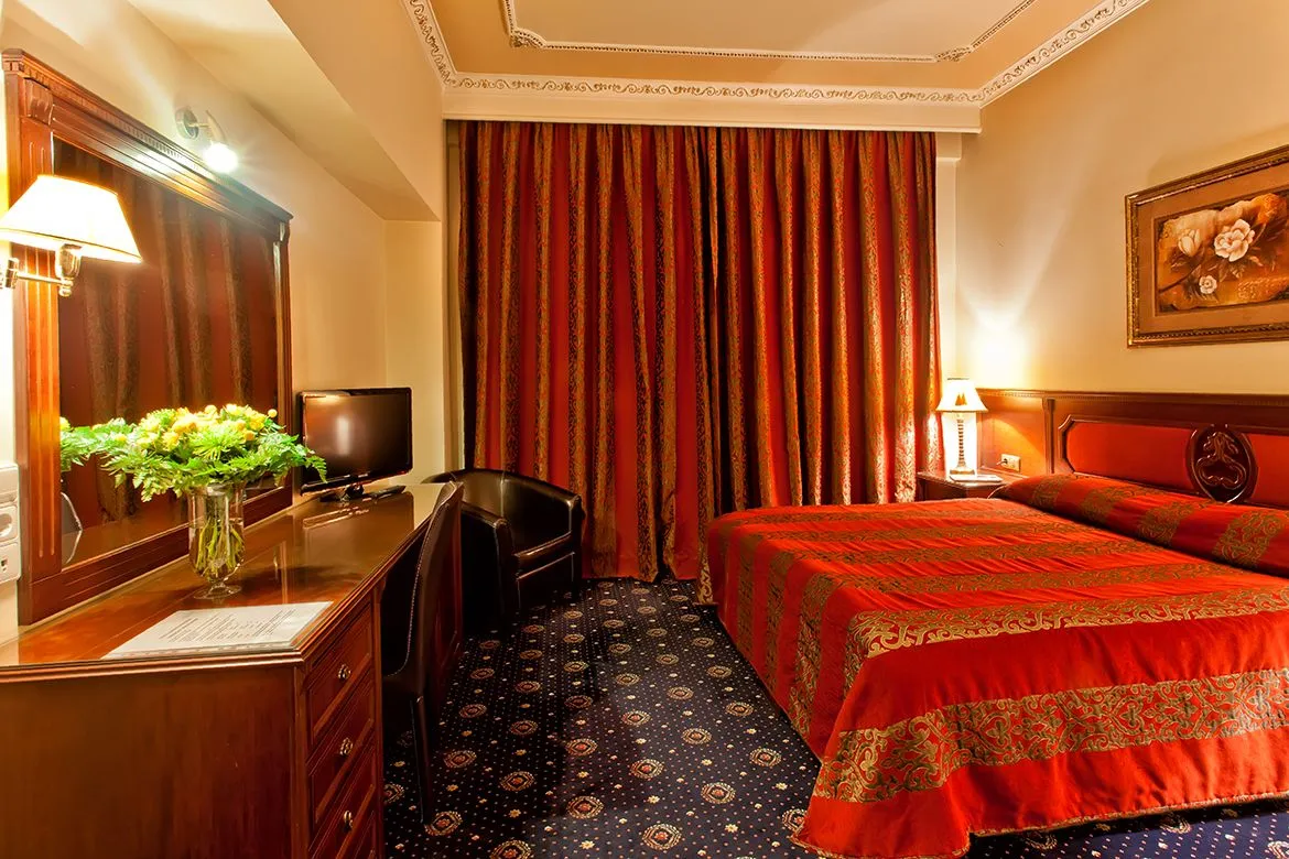 Standard Room (Double or Twin)