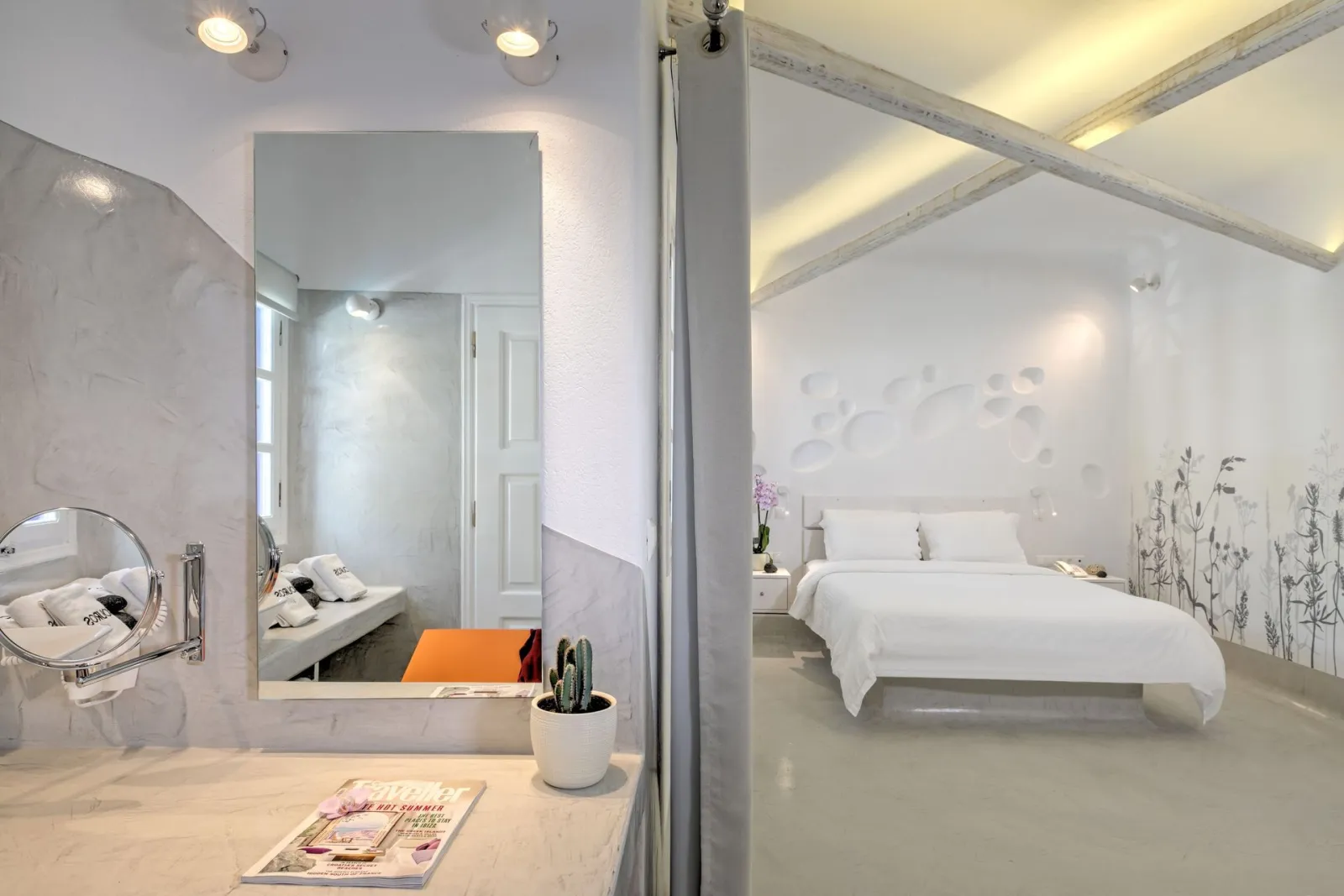 Junior Suite with Partial Sea View & Outdoor Hot Tub