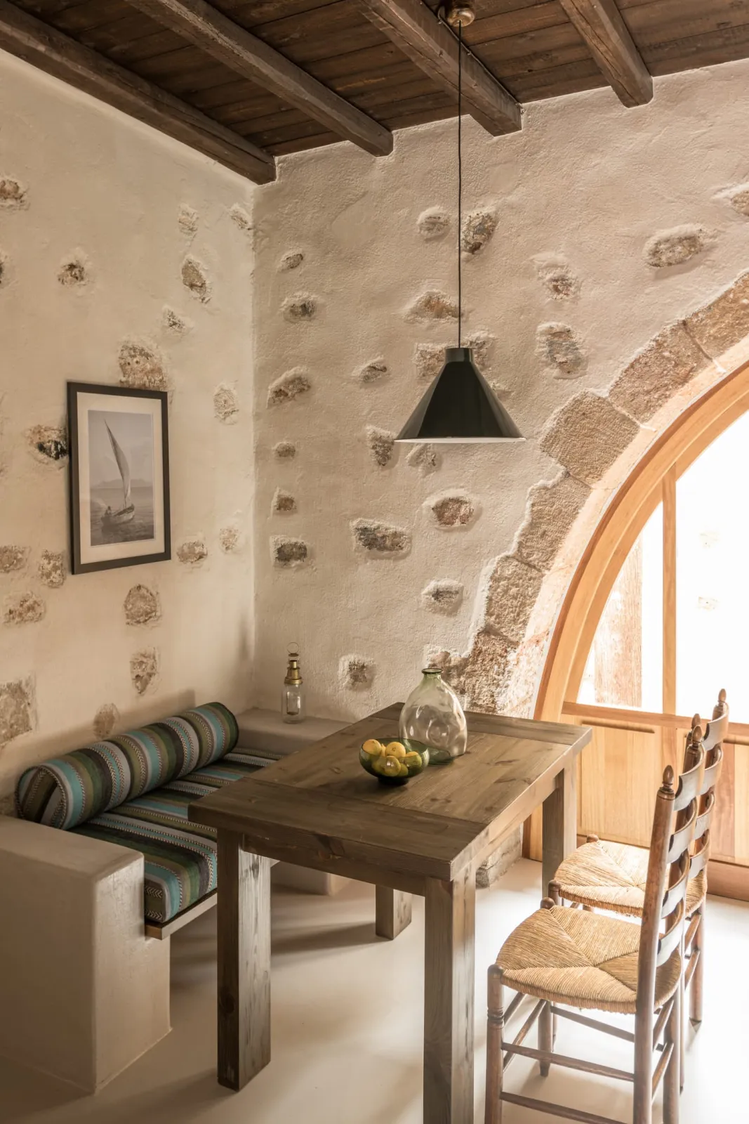 One Bedroom Traditional Apartment