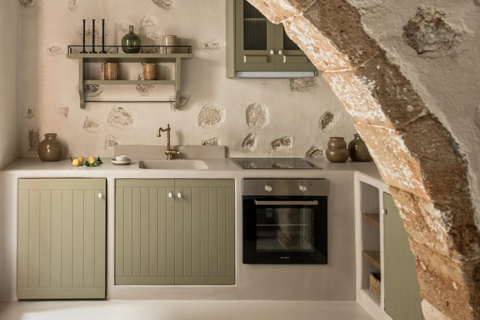 One Bedroom Traditional Apartment