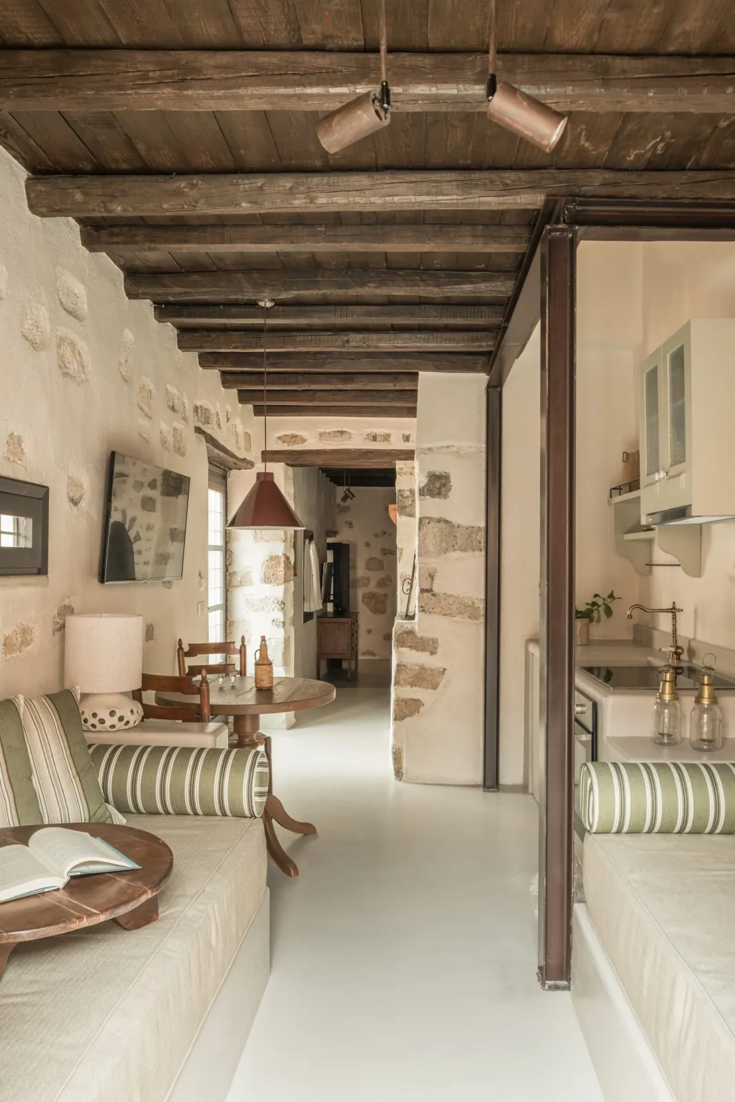 Two Bedroom Traditional Apartment