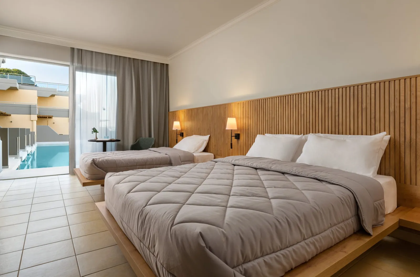 Deluxe Swim up Double Room