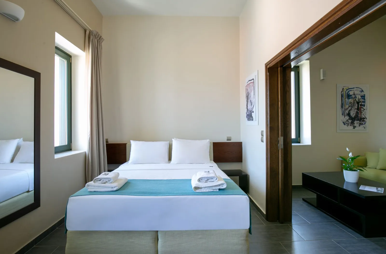 Standard Suite