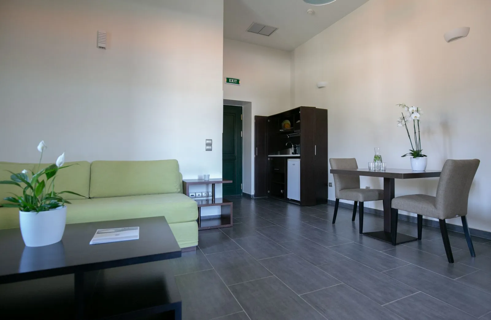 Standard Suite