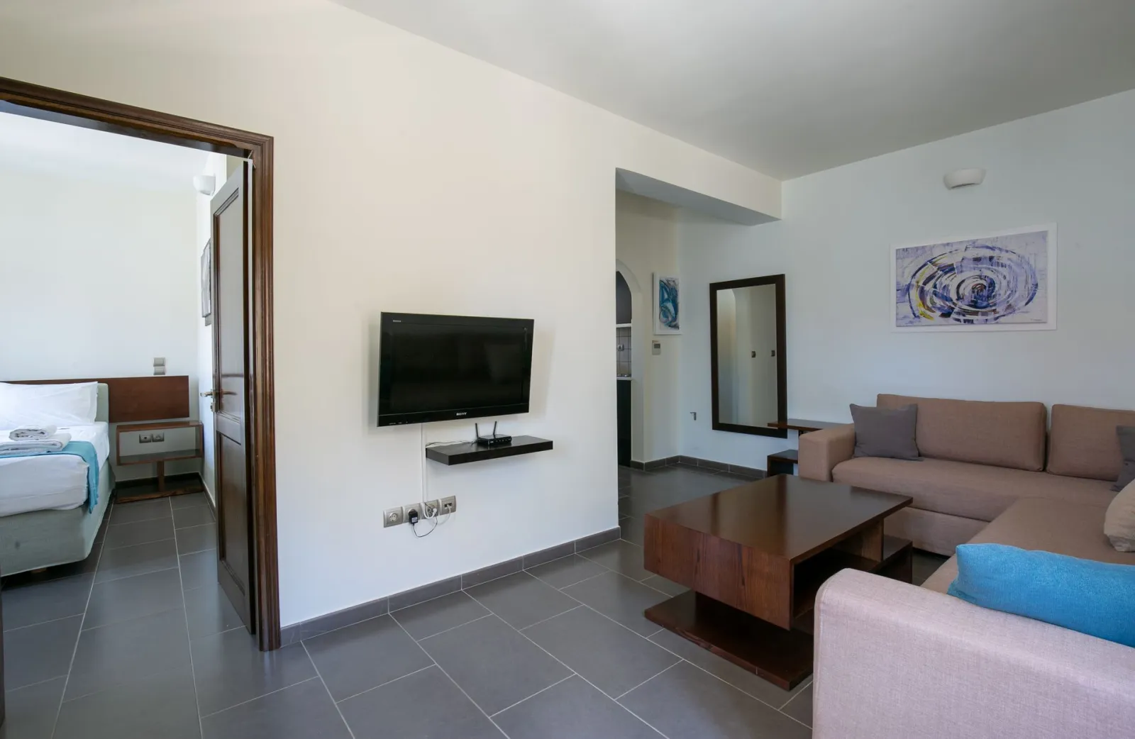 Deluxe Suite