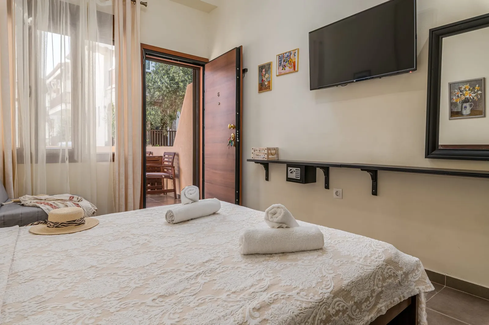 Double Room Ground Floor Pefkohori