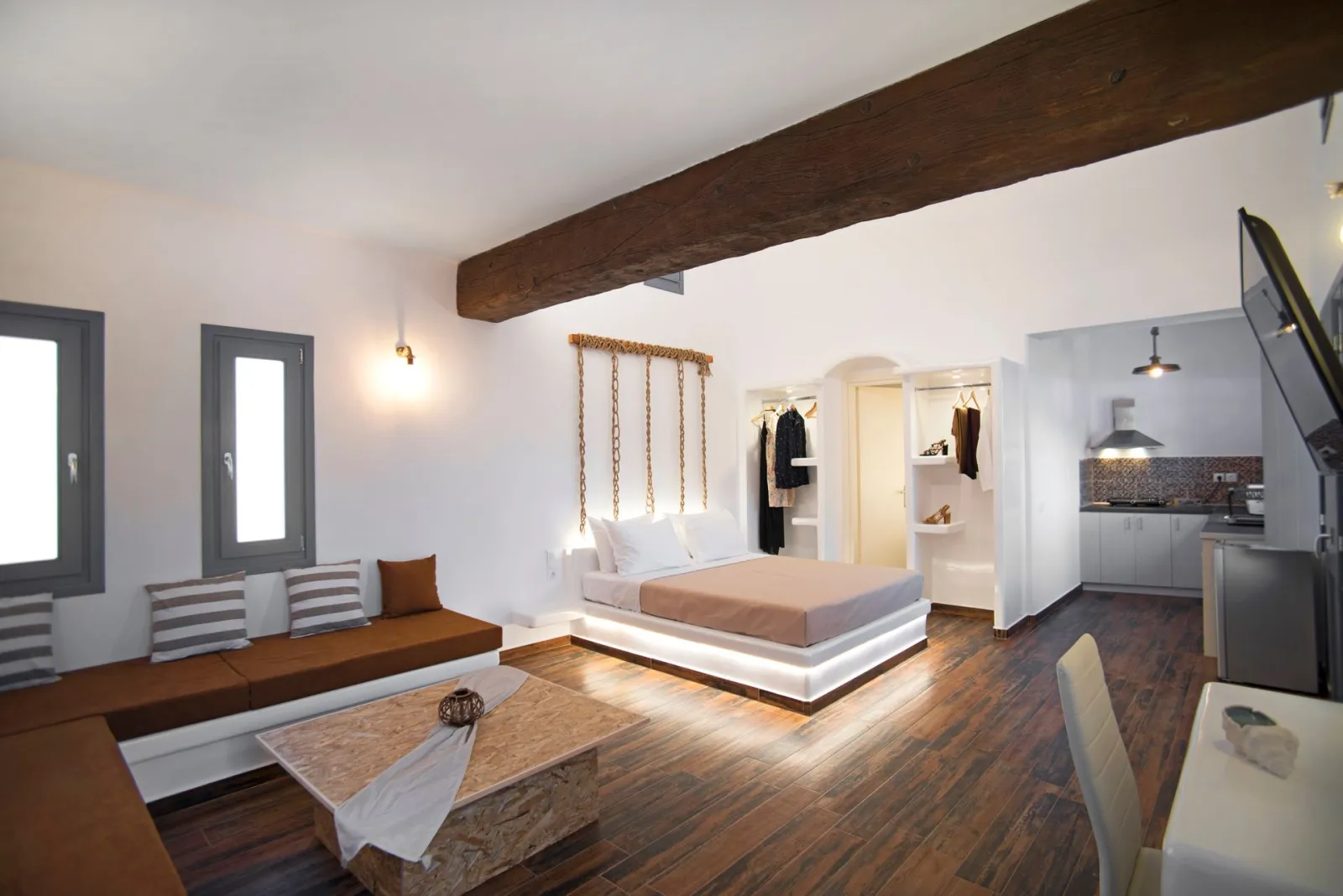 Wood Apartment