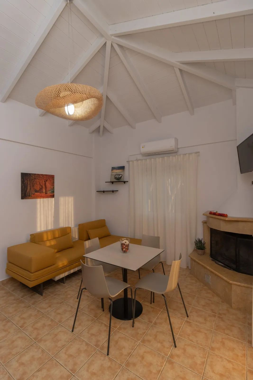 Apartment 3