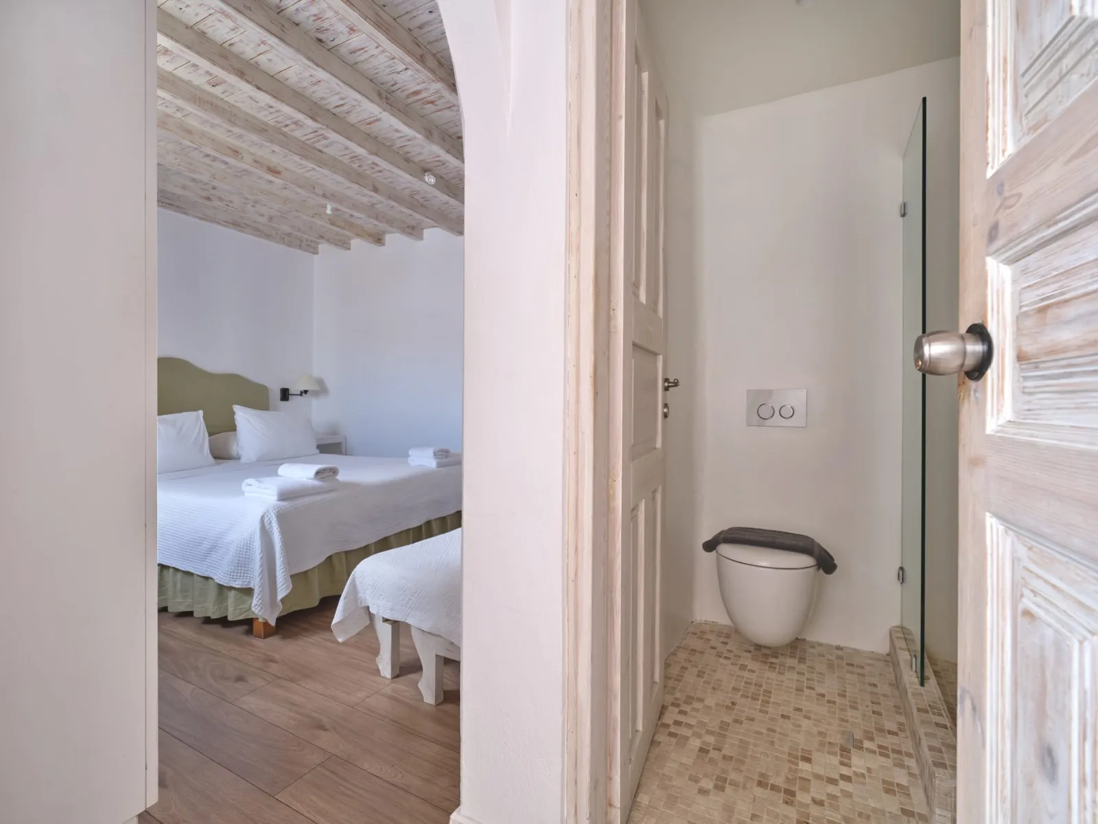 Downtown Suite