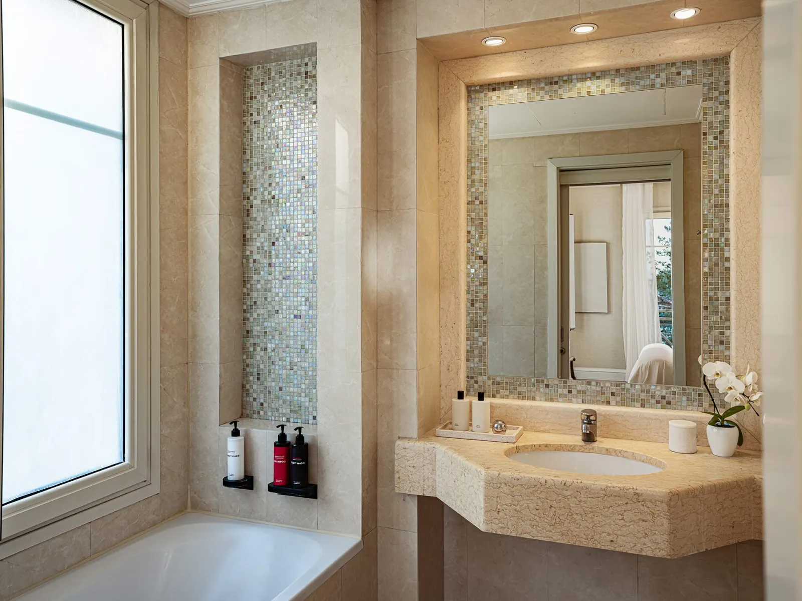 Executive Suite Garden View