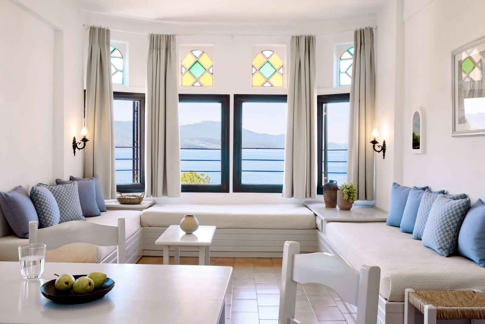 Apartment with two separate rooms
