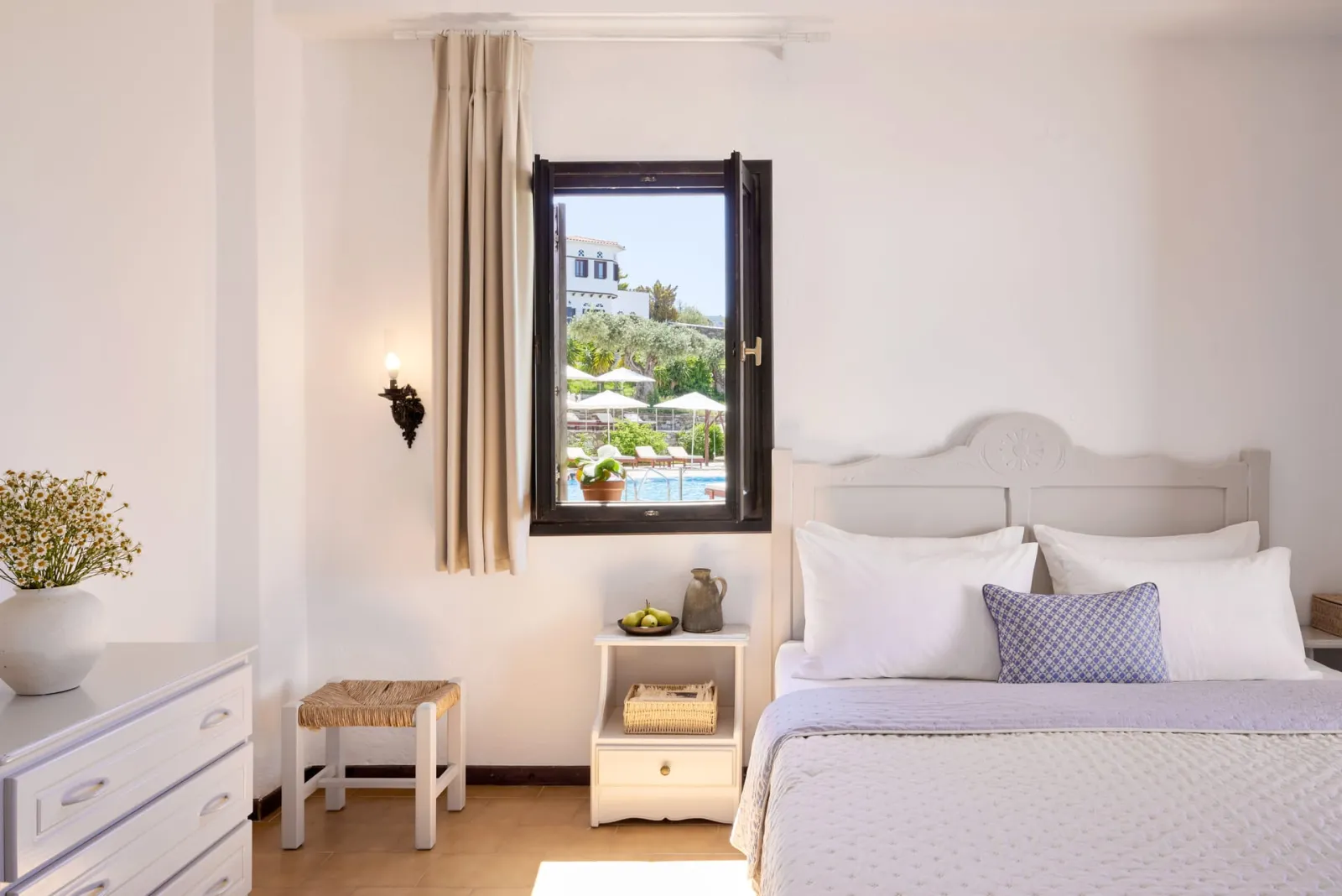 Apartment with two separate rooms