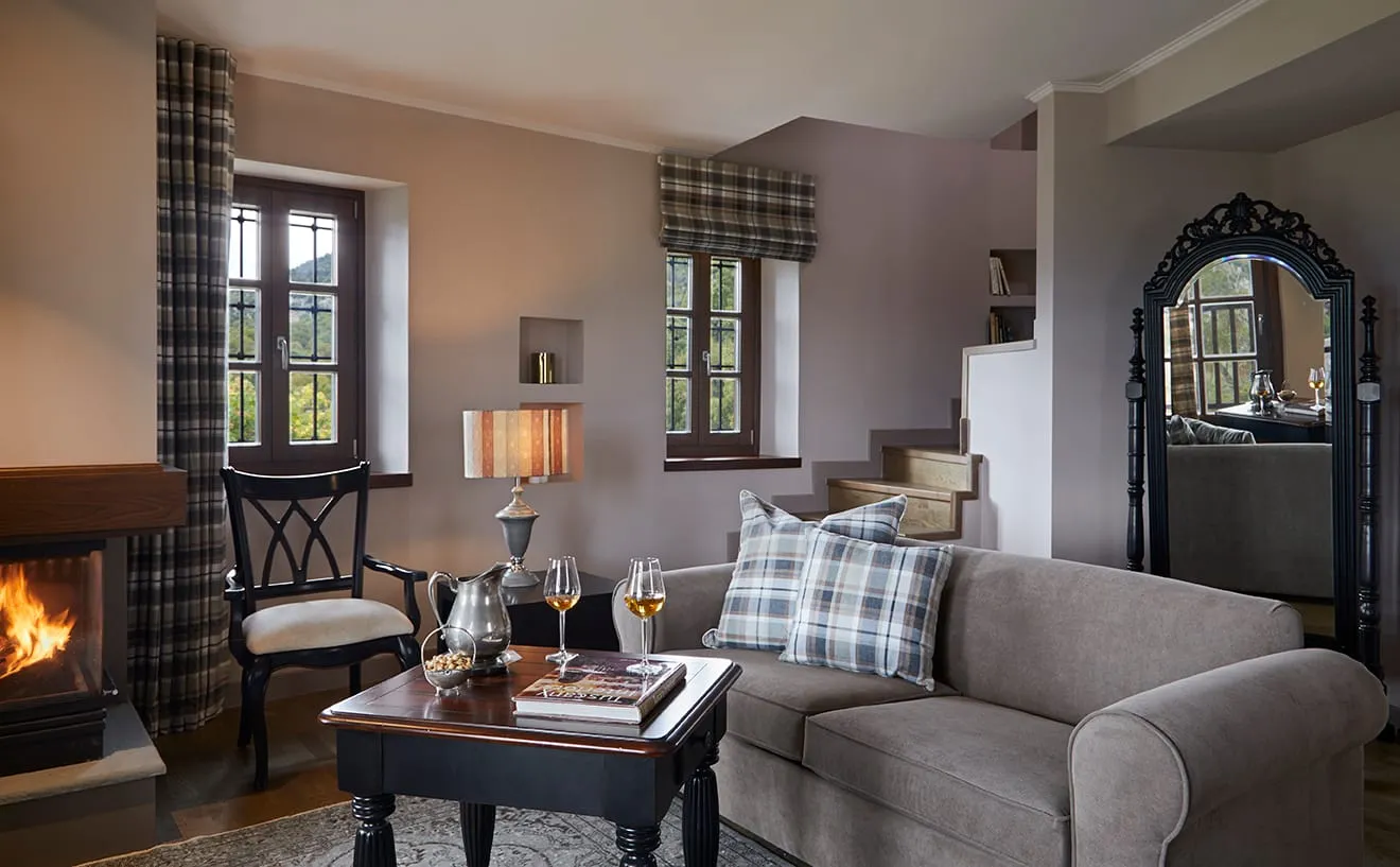 Superior Suite with Balcony - Split Level