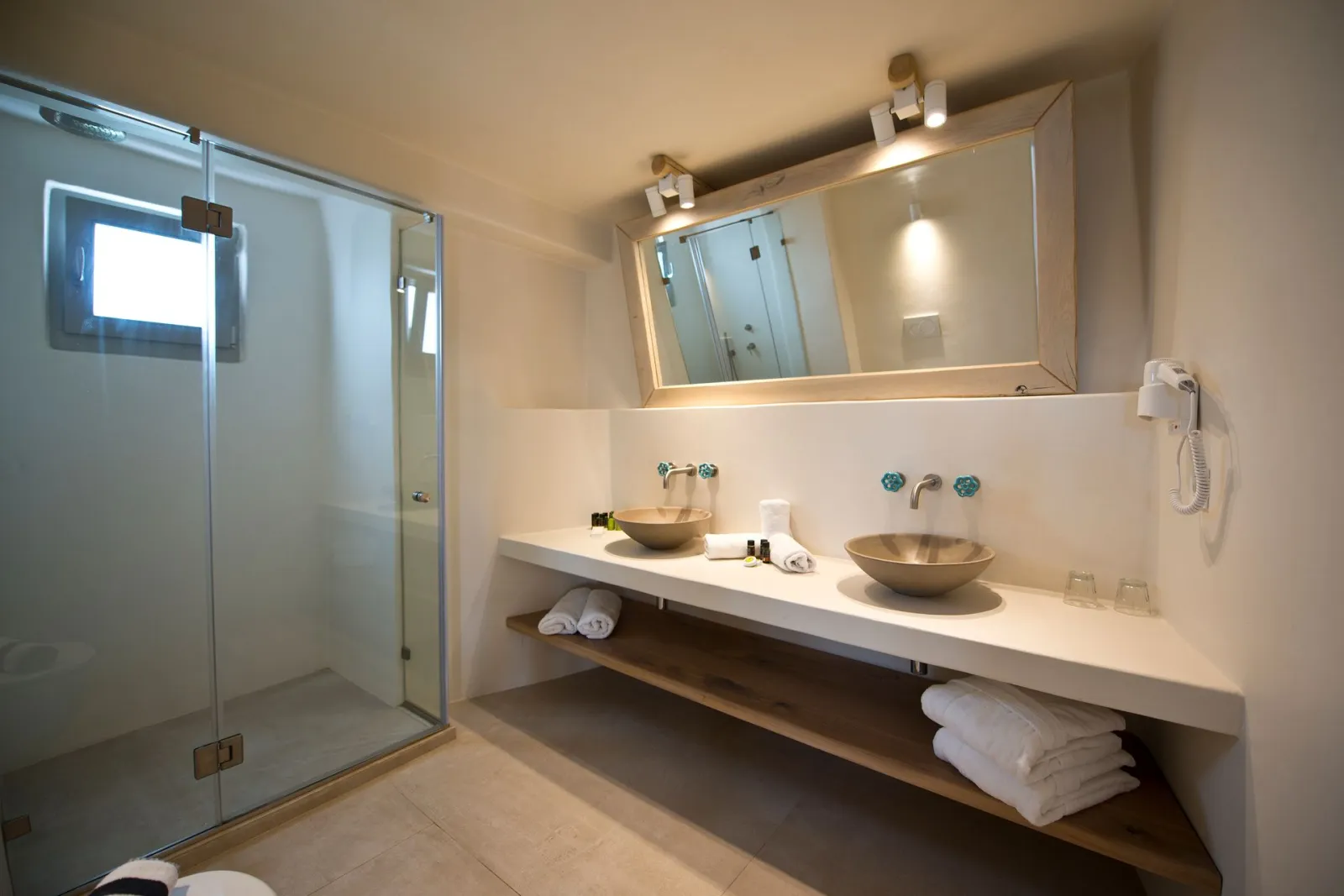 Junior Sunset Suite with Private Terrace & Outdoor Hot Tub