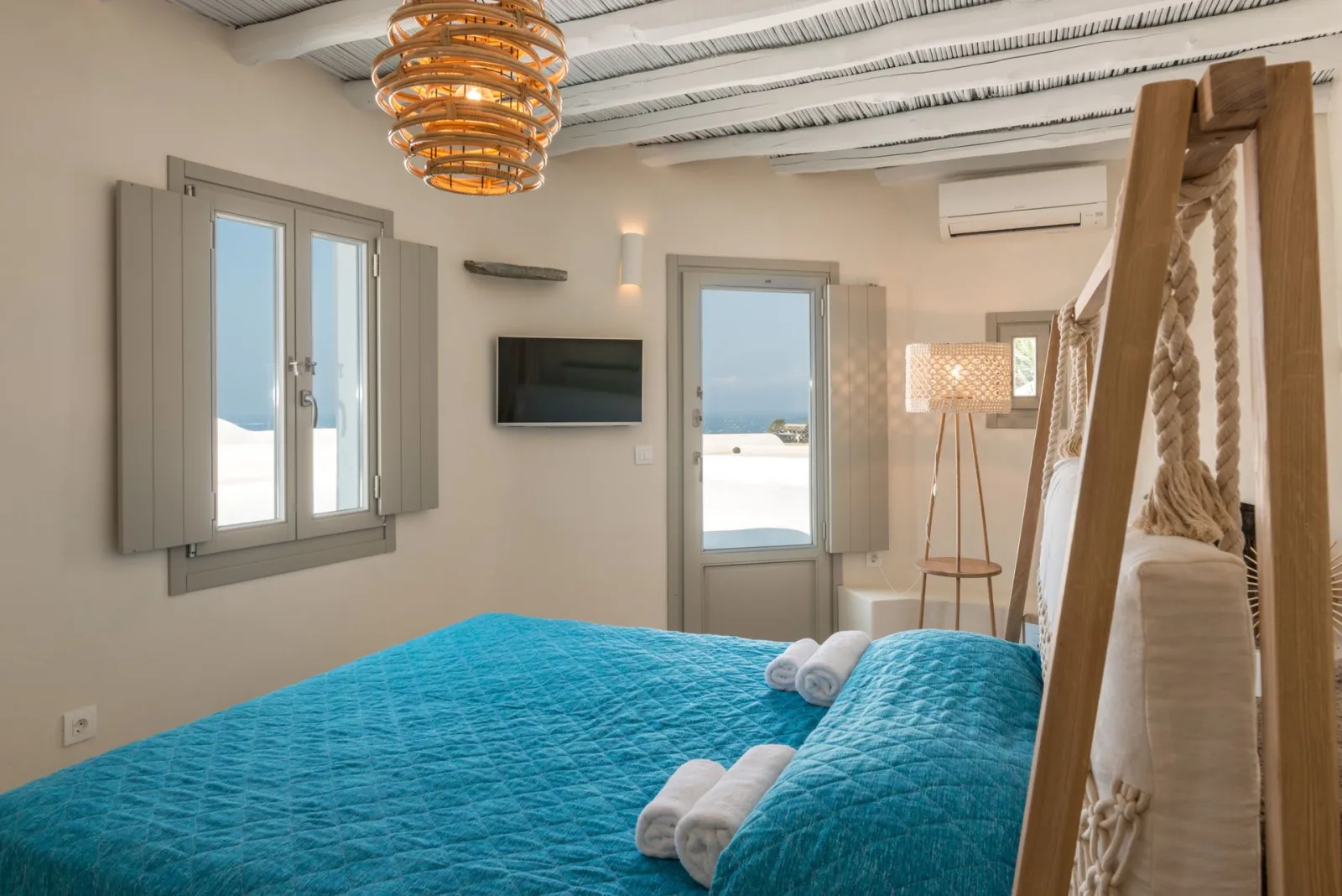 Junior Sea View Suite with Outdoor Hot Tub