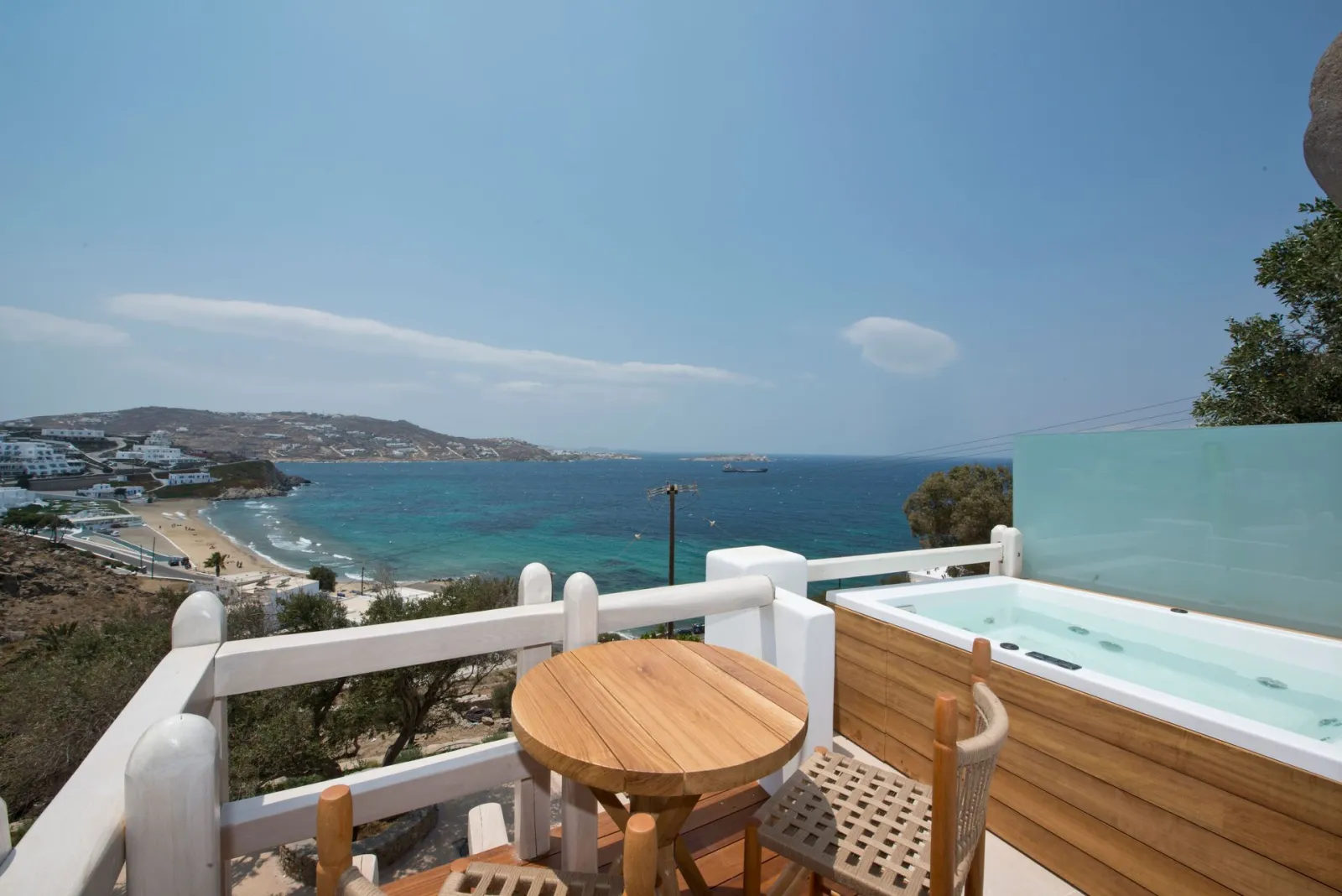 Deluxe Sea View Suite with Outdoor Hot Tub