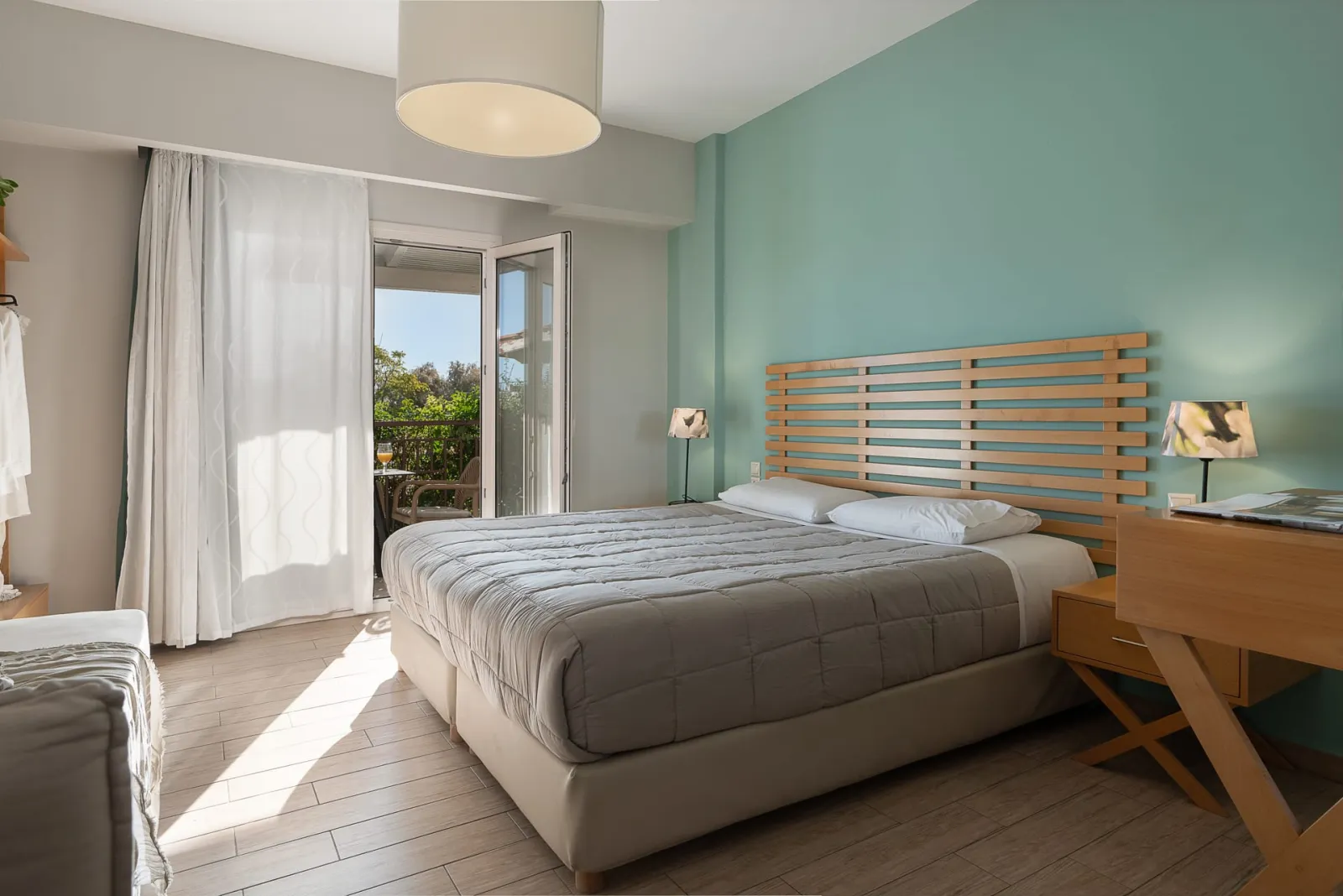 Superior Studio | Garden & Partial Sea View [22 m²]