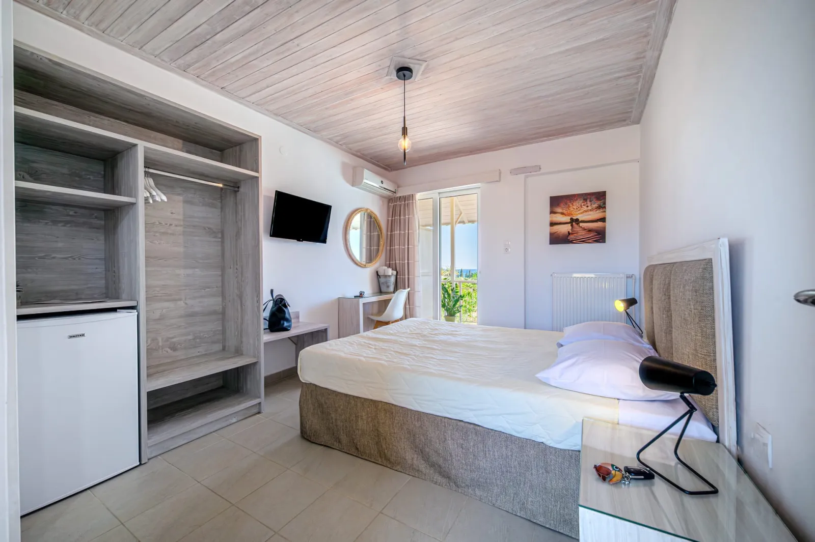 Connecting Rooms