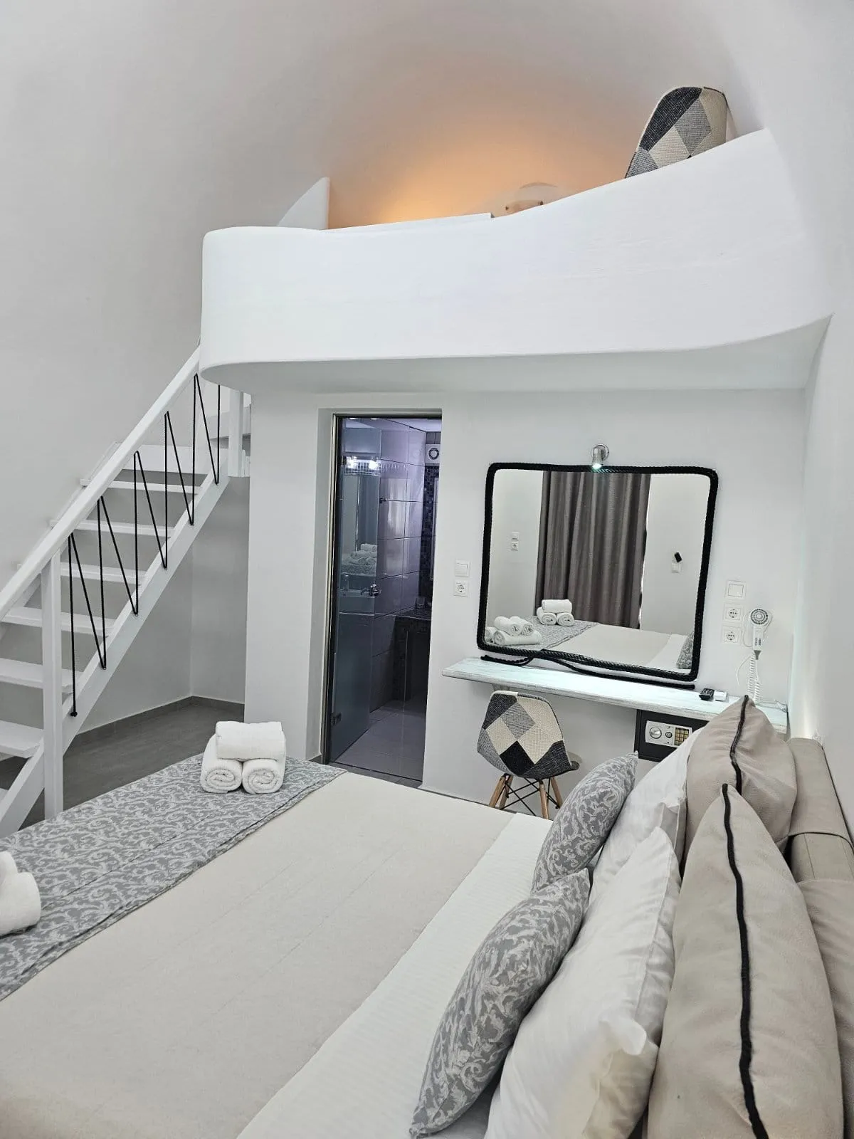 Family Split Level Superior Room