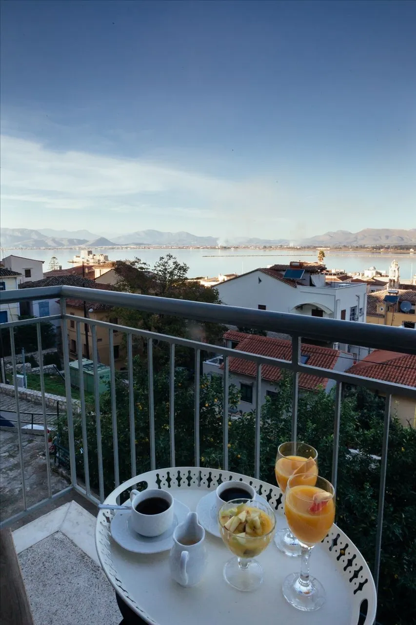 Deluxe Double Room with Balcony and Sea View