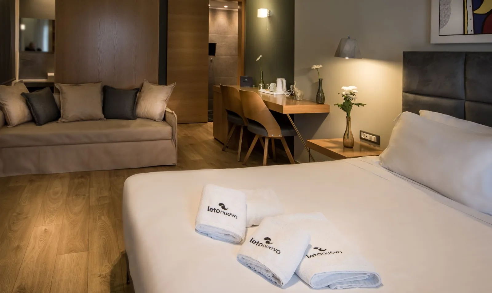 Deluxe Double Room with Balcony and Sea View
