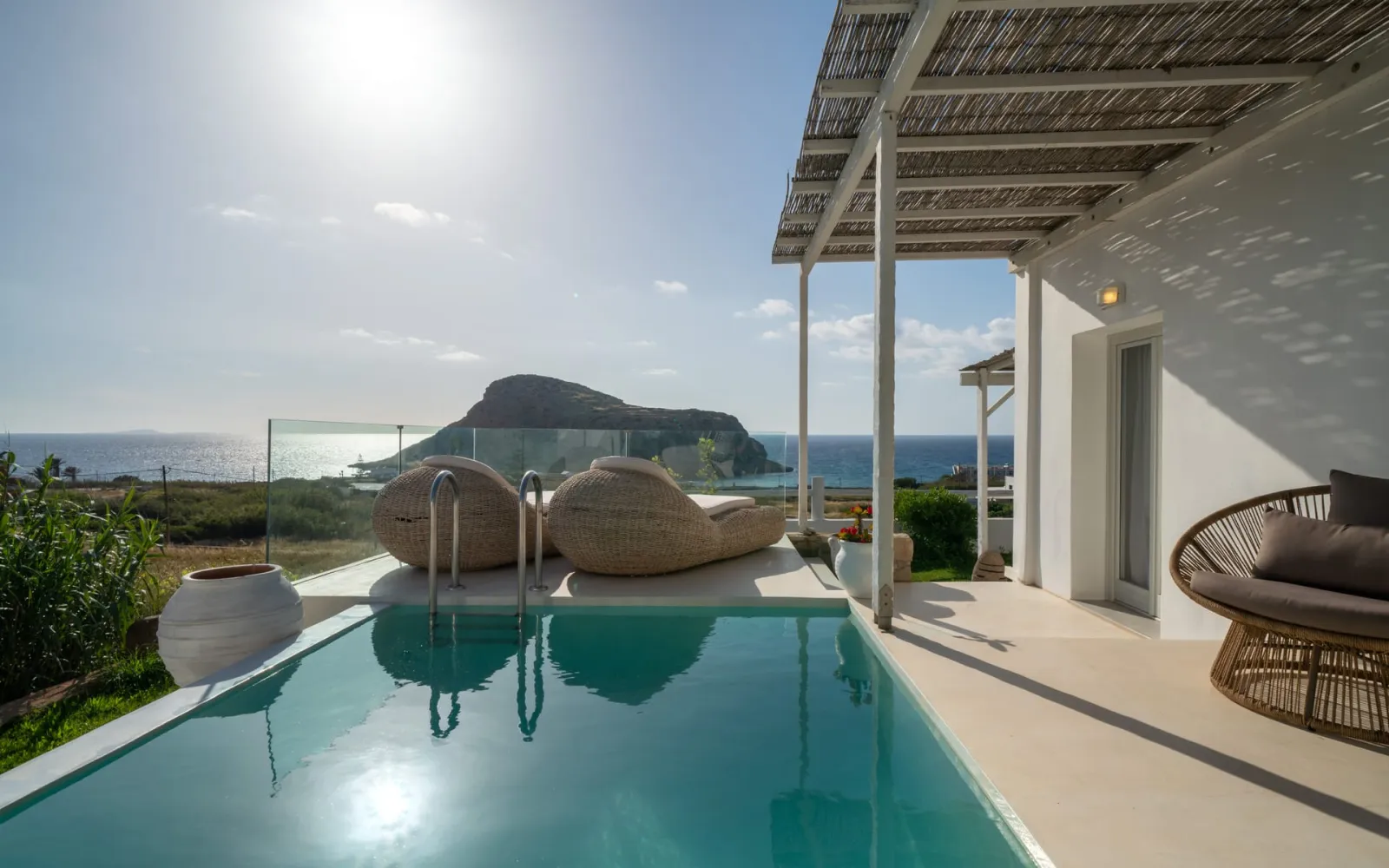 Villa with Private Pool & Sea View