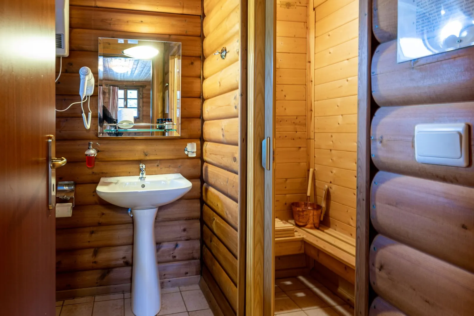 Chalet with Fireplace | 4 guests