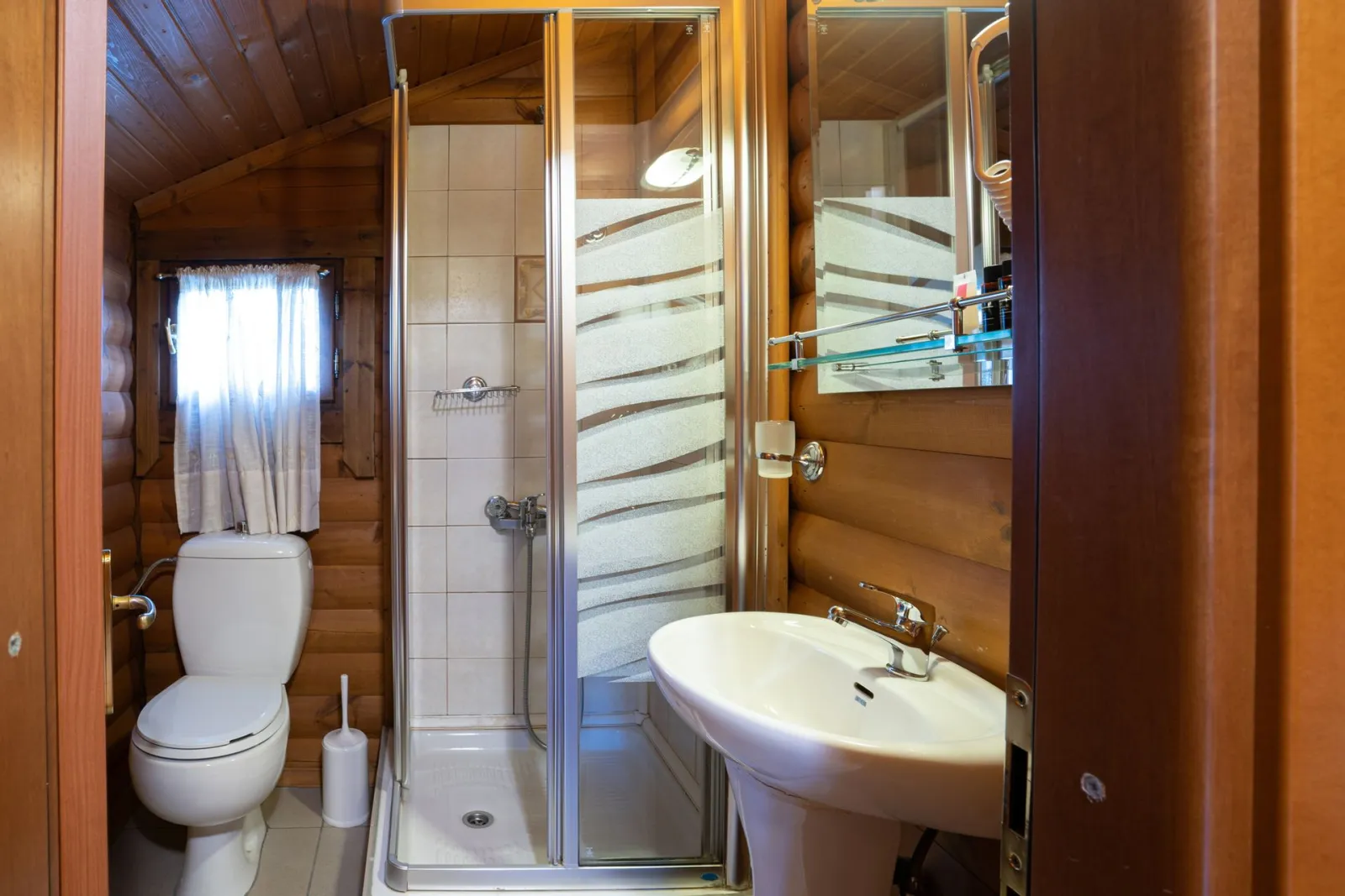 Chalet with Fireplace | 4 guests