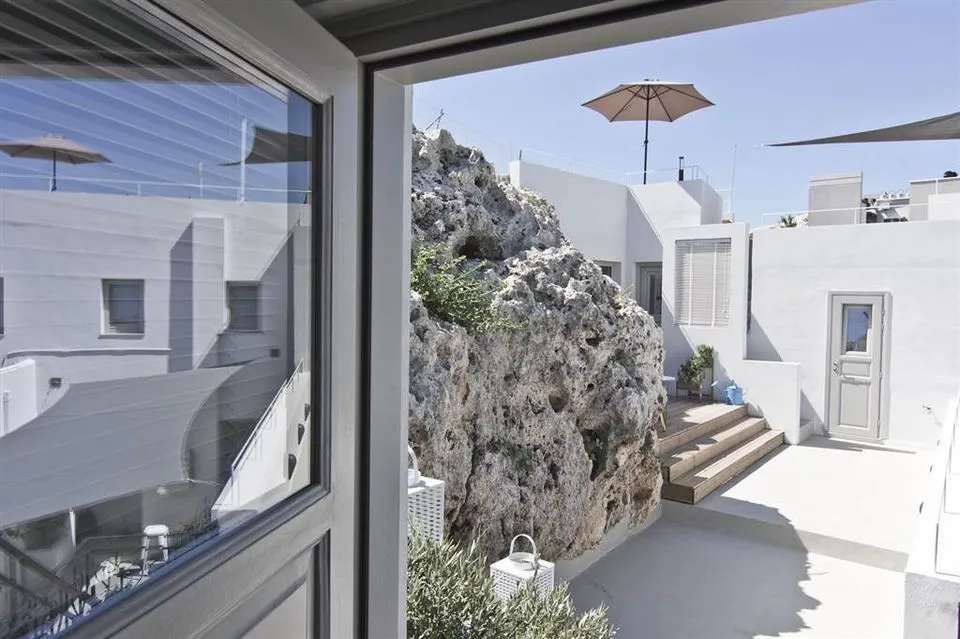 Superior Double with Balcony and Castle View