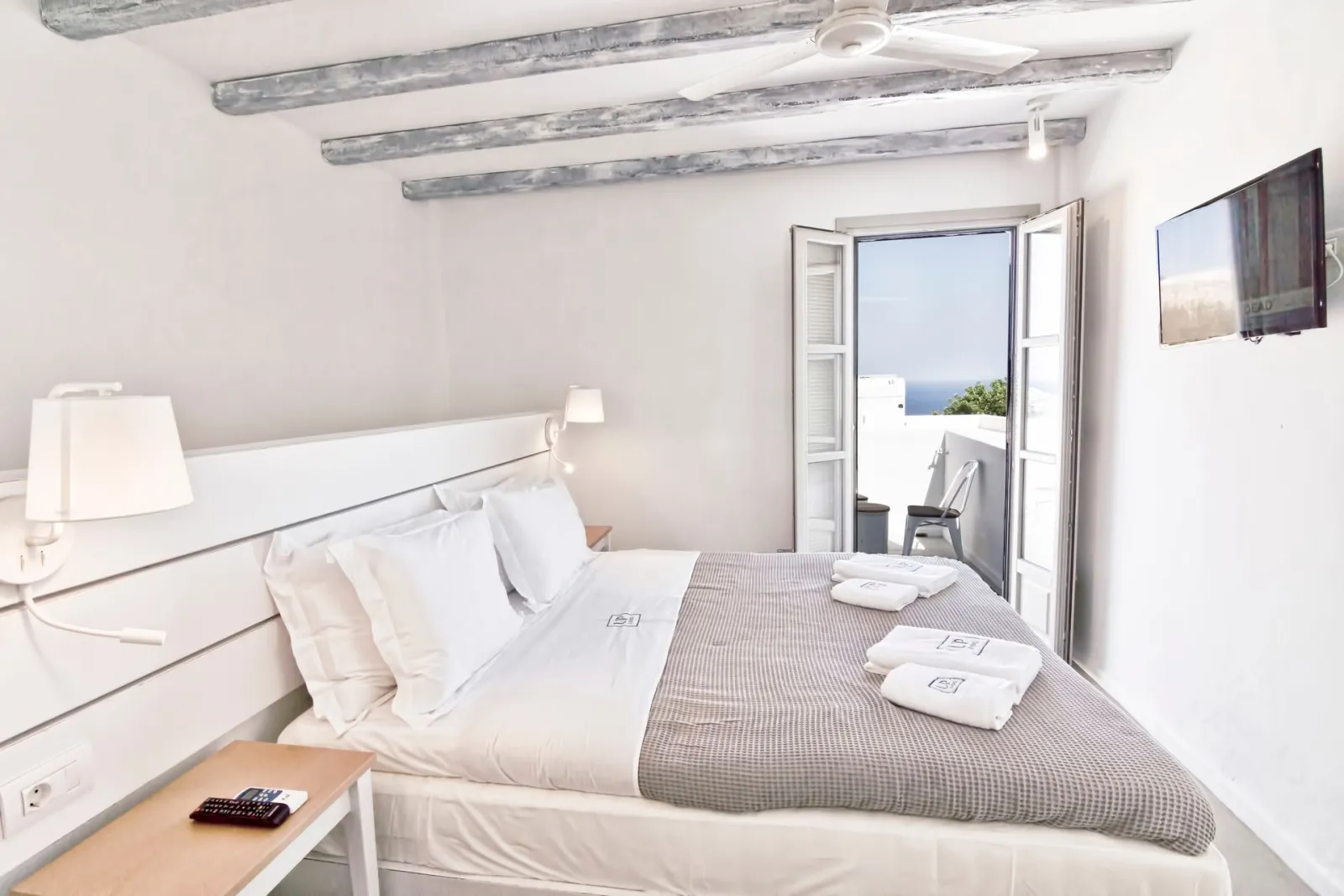 Superior Double Maisonette with Balcony and Castle View