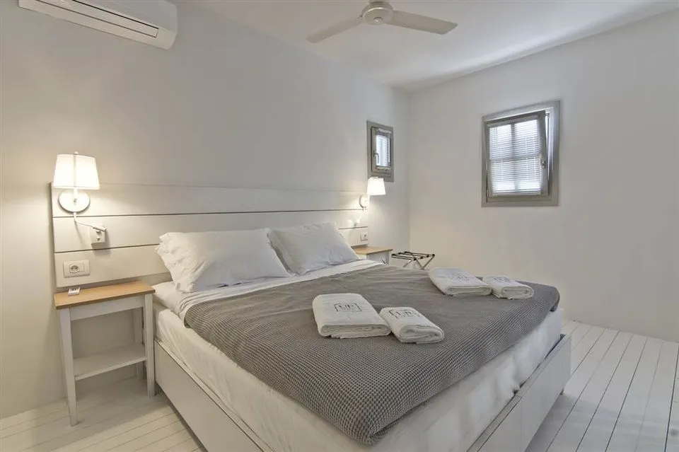 Superior Family Maisonette