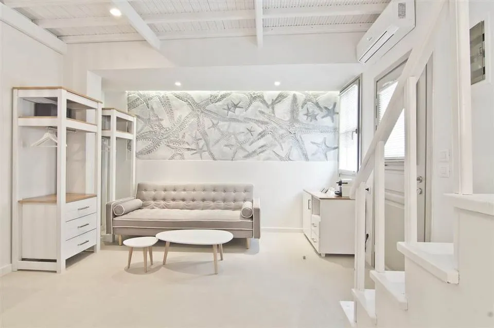Superior Family Maisonette