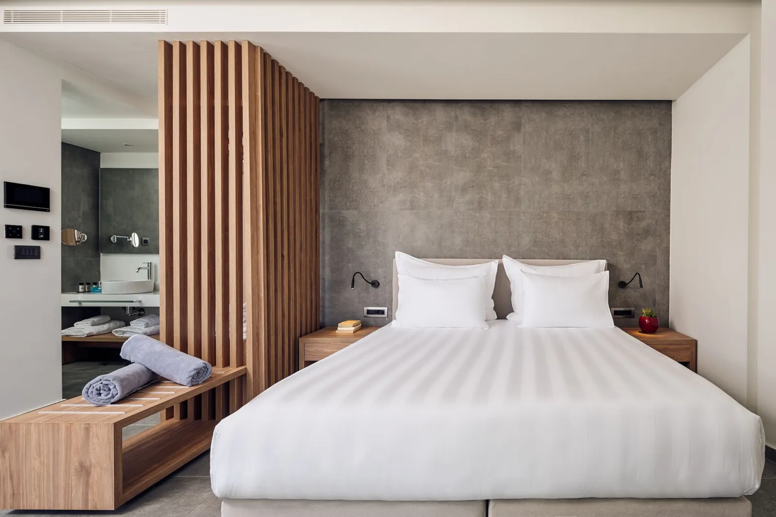 Deluxe Double Room Garden View