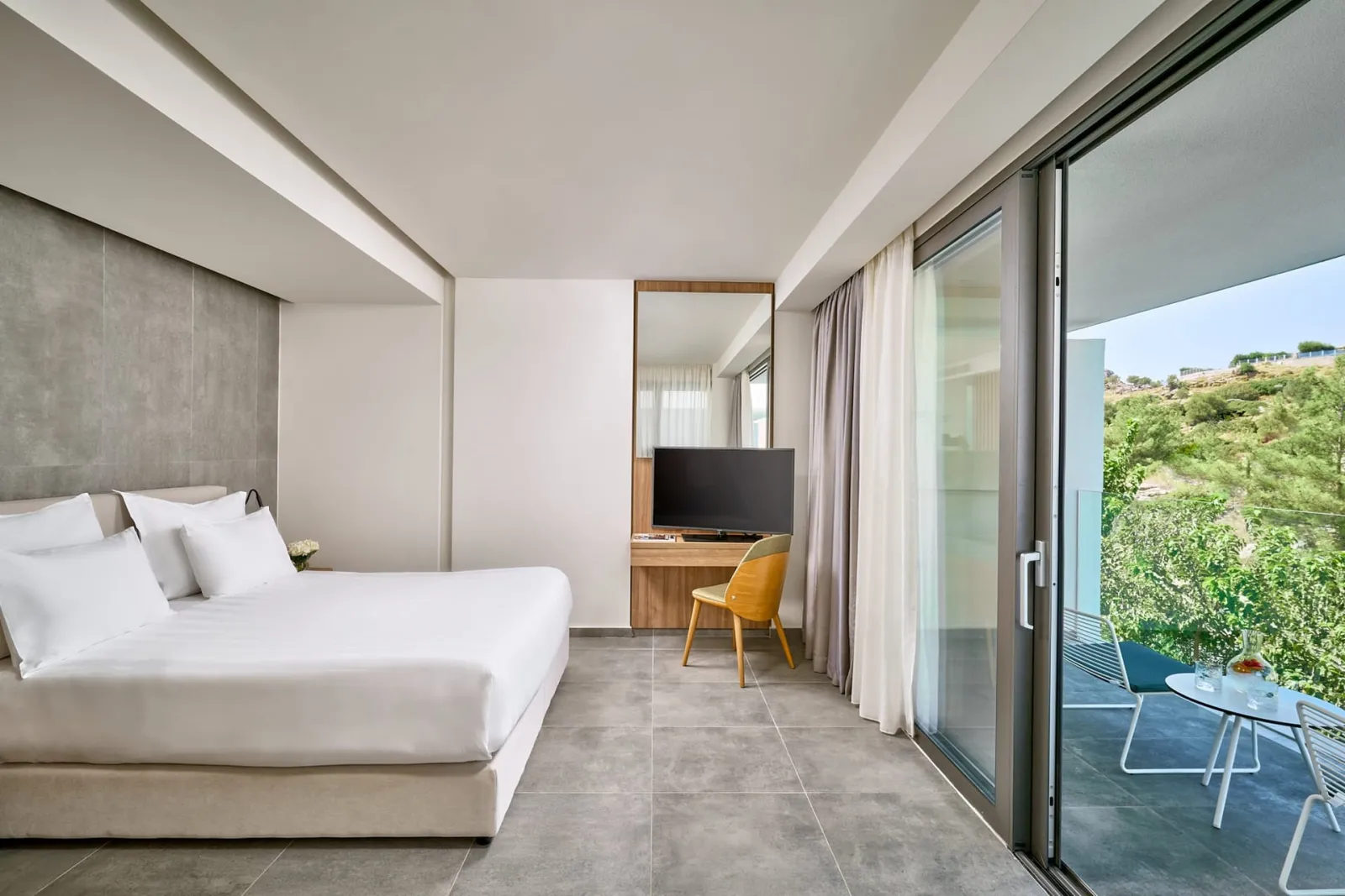 Deluxe Double Room Garden View