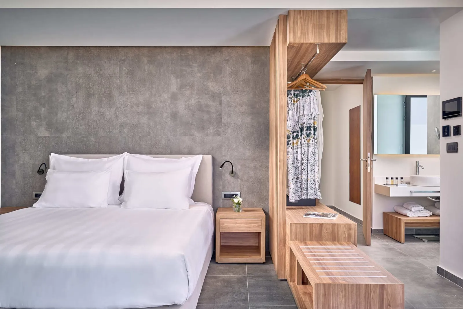 Deluxe Junior Suite with Private Pool &amp; Sea View
