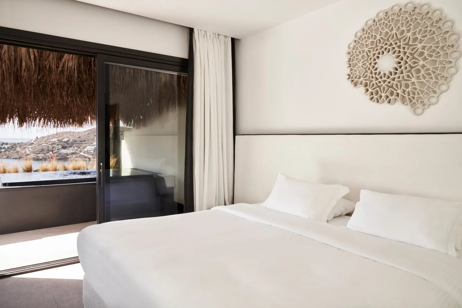 Design Sea View Suite with Hot Tub